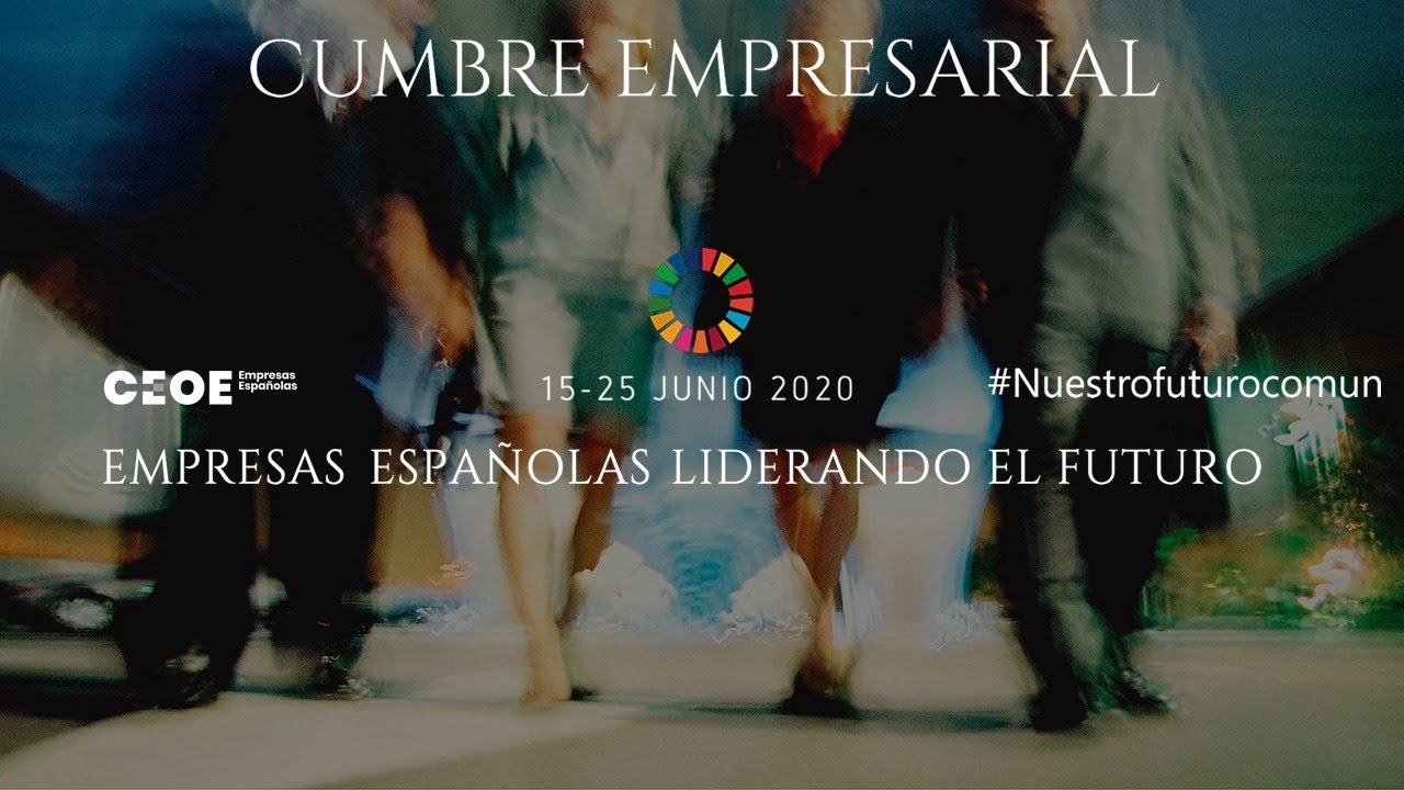 Diapositiva con el cartel de la Cumbre Empresarial