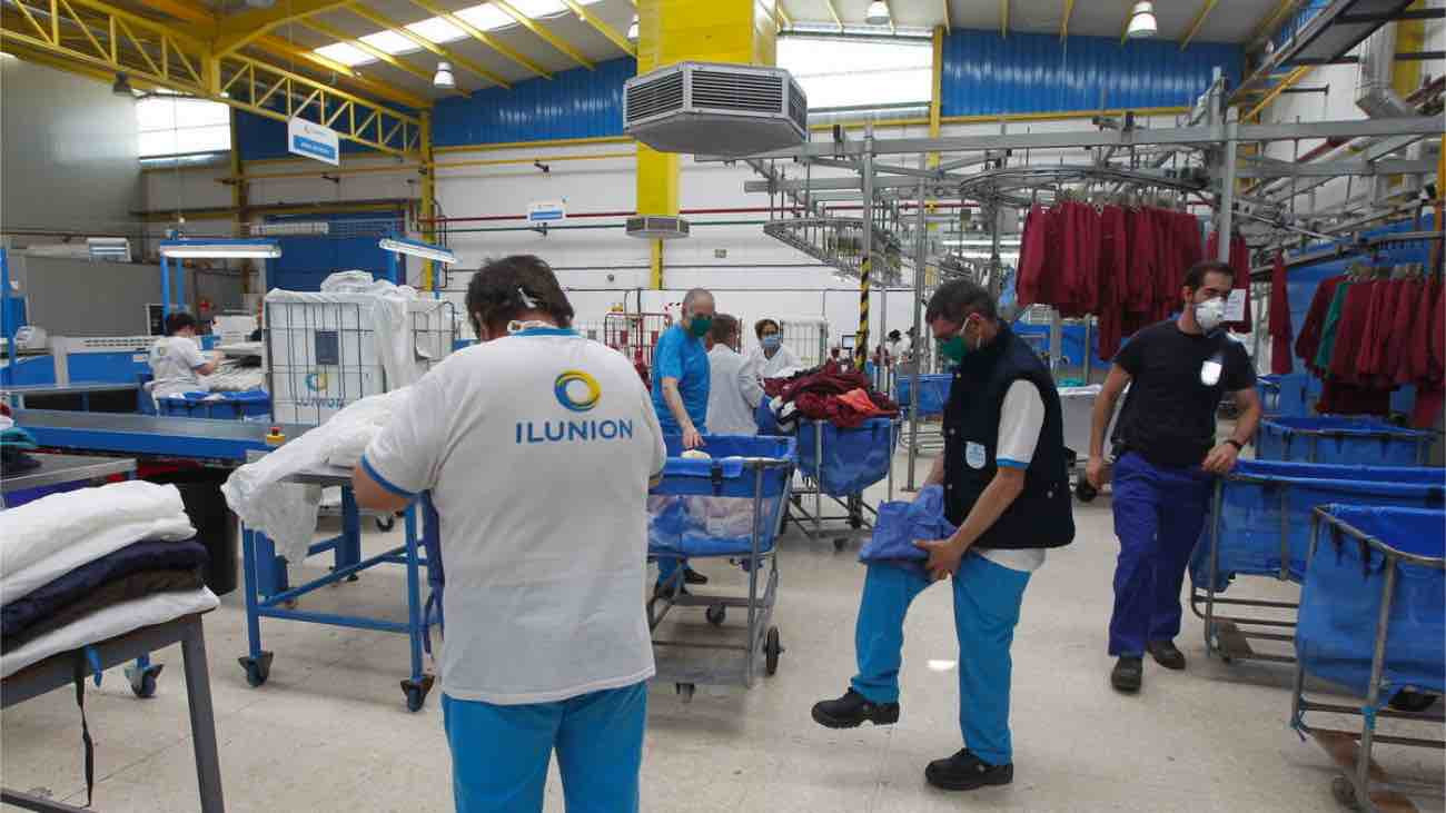 Lavandería de ILunion que es un centro especial de empleo