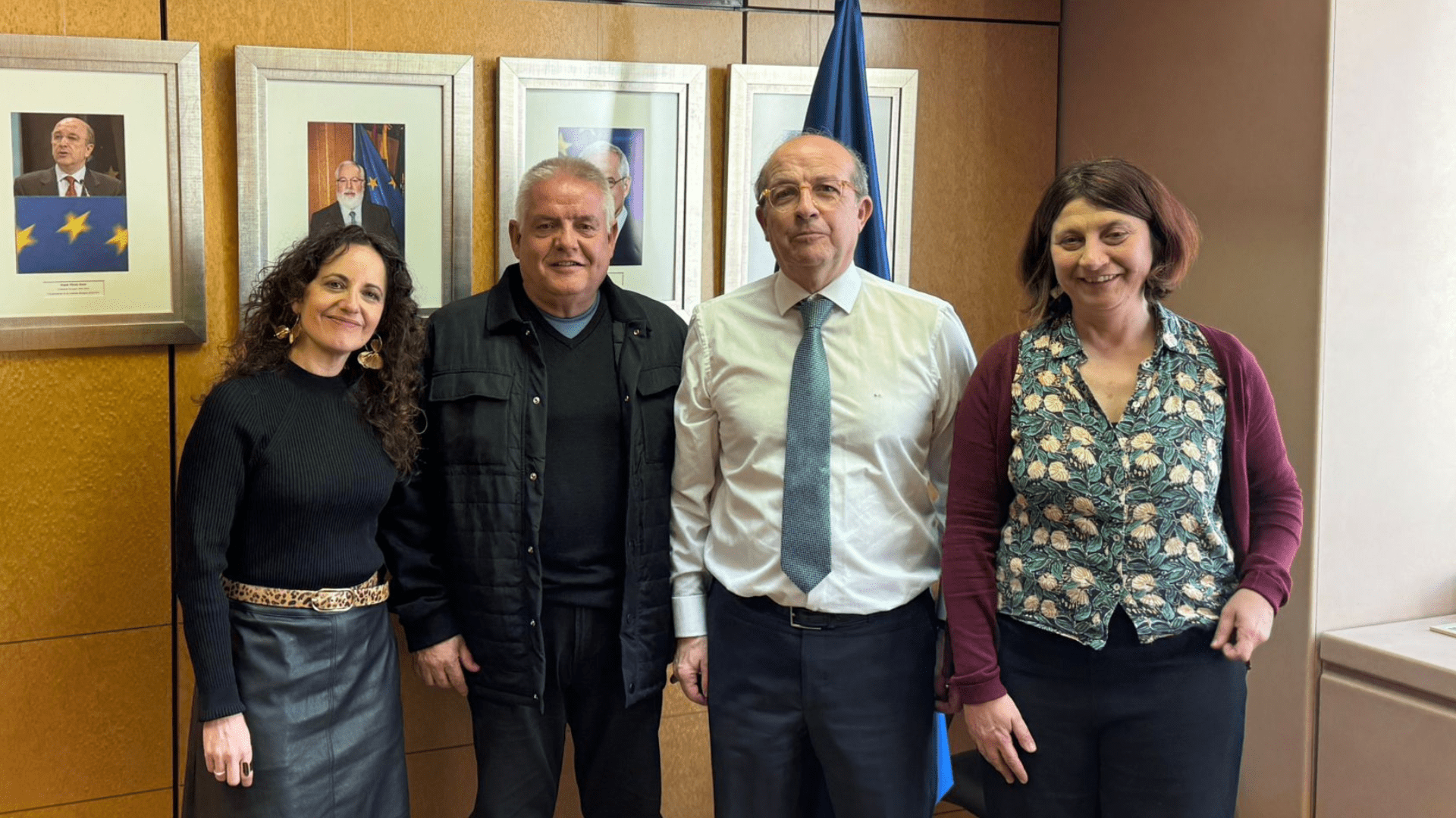 Participantes en la reunión