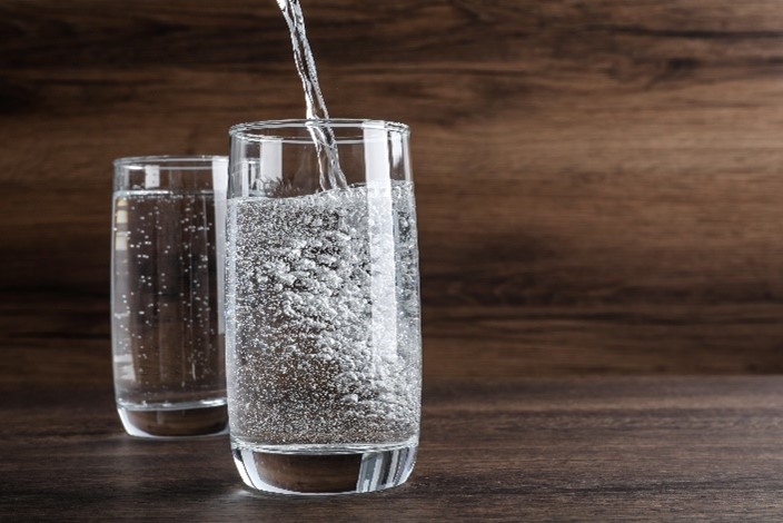 Agua con gas