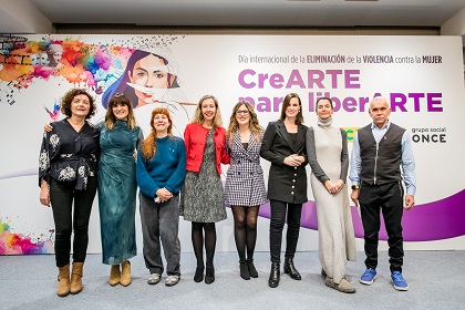 Participantes en el acto 'CreARTE para liberARTE'