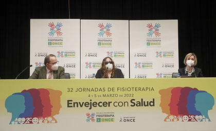 Carlos Sánchez, Ana Ruiz y Ana Varas inauguran las 32 Jornadas de la Escuela de Fisioterapia de la ONCE