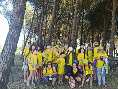 Alumnos del curso de inglés del CRE de Pontevedra en un aula