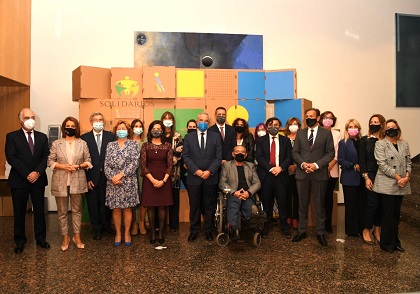 Premiados junto a autoridades en los Premios Solidarios ONCE Aragón 2021