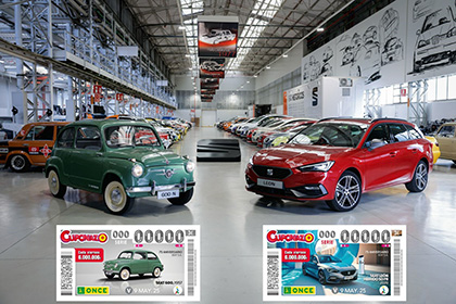 Un SEAT 600 y un Seat LEÓN CON CUPÓN.jpg