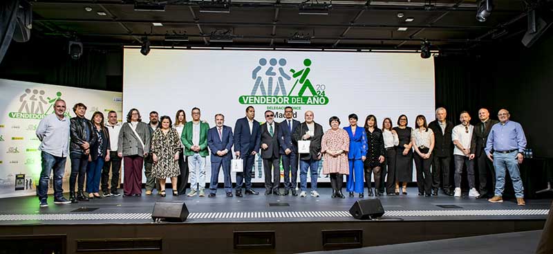 Foto de famlia de todos los vendedores finalista en Madrid