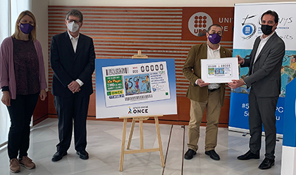 Presentación del cupón del 50 aniversario de la UPC