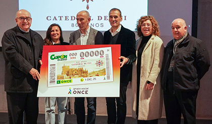 Presentación del cupón dedicado a los 800 años de la Catedral de Tui