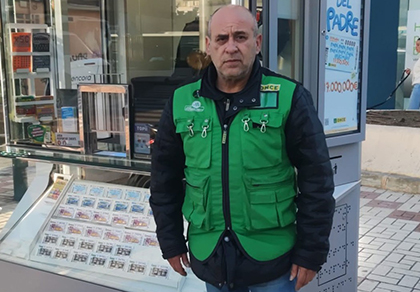 José Pérez, vendedor ONCE  Málaga