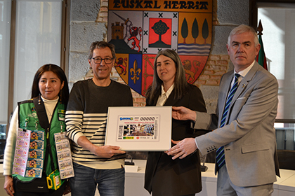 Miriam María González, Patxi Amantegi, Usue Vallejo y Miguel Morado, en la presentación del cupón