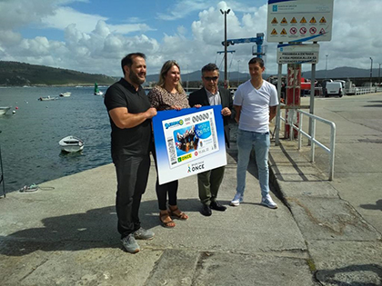 Presentación del Cupón dedicado a la Festa do Percebe do Roncudo