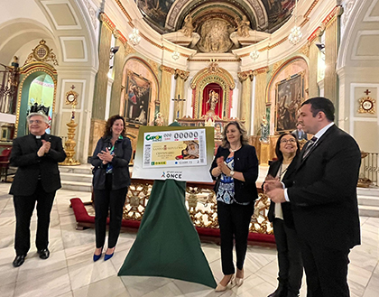 Presentación del cupón de la ONCE dedicado al Centenario de la Hermandad del Santo Sepulcro de Almería
