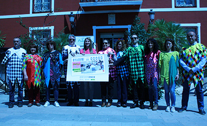 Presentación del cupón de la ONCE dedicado a la Fiesta de los Mayos de Alhama de Murcia