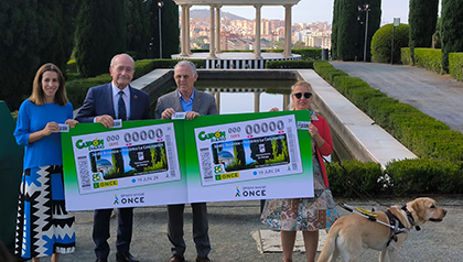 Presentación del cupón de la ONCE dedicado al Jardín Botánico Histórico La Concepción, de Málaga