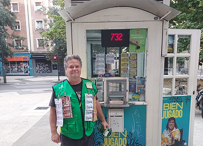 Rubén Pulido Alcón, vendedor de la ONCE en Vitoria Gasteiz