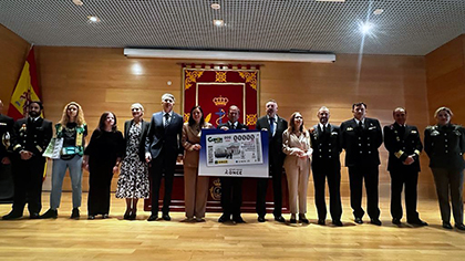 Presentación del cupón dedicado al 80 Aniversario de la Escuela de Suboficiales de San Fernando 