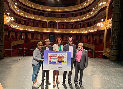 Presentación del cupón de la ONCE dedicado al Teatre Municipal de Girona