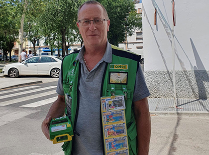 Francisco Benítez, vendedor de la ONCE que ha dado un SUeldazo en Los Palacios