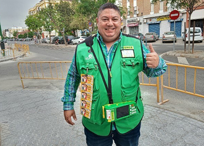 Francisco José Lunar, vendedor de la ONCE que ha dado un Sueldazo en Sevilla