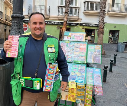 Jesús Batista, vendedor ONCE en Cádiz