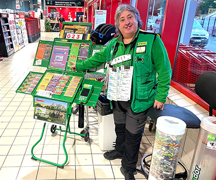 Daniel Fernández Haro, vendedor ONCE en Zalla