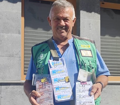 RAMÓN MARTÍN REINA, VENDEDOR DE LA ONCE EN SAN BARTOLOMÉ DE TIRAJANA