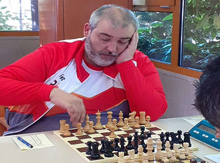 David Fernández en plena partida 