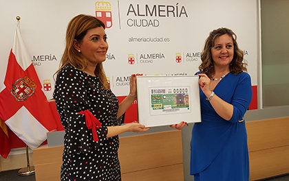 Presentación del cupón dedicado al Reloj dela antigua estación de ferrocarril de Almería 