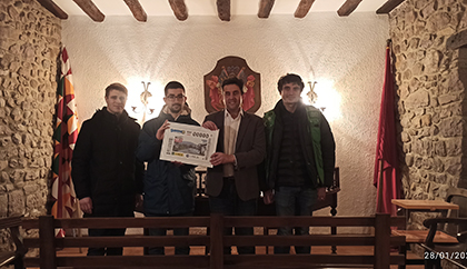 Presentación del cupón dedicado a Elizondo