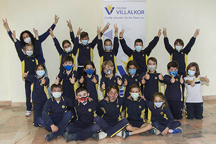 Escolares ganadores de la categoría A del Colegio Villalkor de Alcorcón (Madrid)