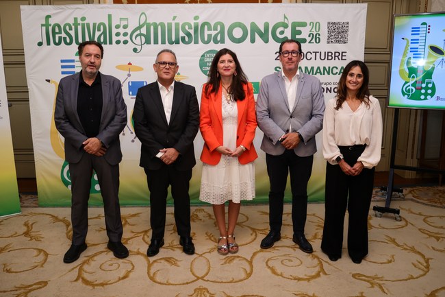 Foto de familia presentación festival