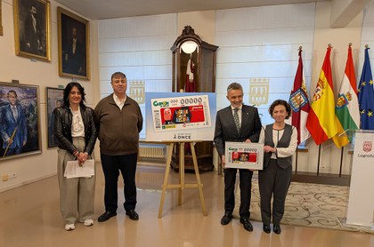 Presentación del cupón de la ONCE dedicado al centenario del guionista riojano Rafael Azcona