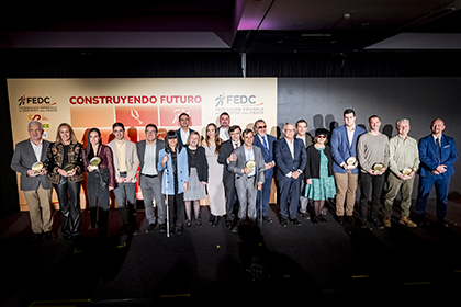 Foto de familia de la gala de la FEDC