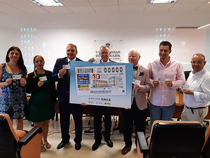 Presentación del cupón dedicado a los 40 años de los Estudios Empresariales en el Campus de Melilla