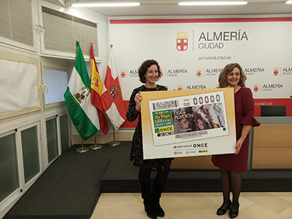 María Jesús Segovia y María Vázquez presentan el cupón