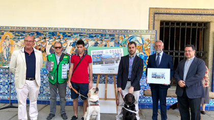 Foto de familia de la presentación del cupón del 5 de septiembre dedicado a la Basílica del Prado de Talavera de la Reina