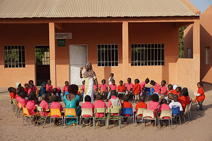 ESCUELA EN GUINEA BISSAU