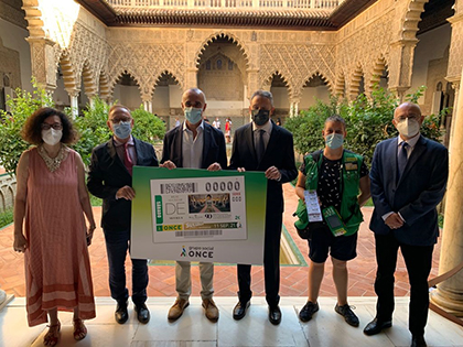 Presentación del cupón dedicado al 90 aniversario de la entrega de la llave del Real Alcázar a la ciudad de Sevilla