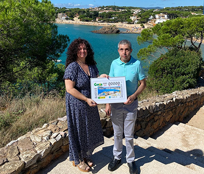 Presentación del cupón dedicado a la Playa de la Fosca, de Palamós