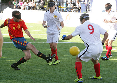 Antonio Martín Gaitán lanzando a portería