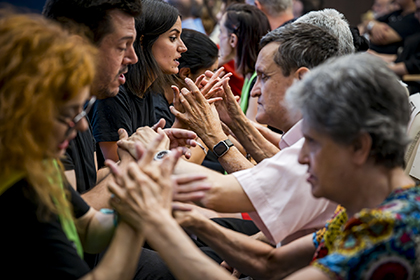 Personas con sordoceguera, con sus mediadores