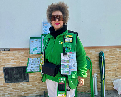 Carmen Cortés, vendedora ONCE en  Utrera