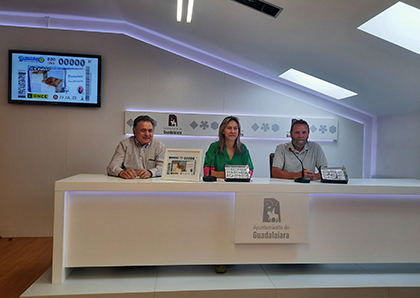 Presentación del cupón dedicado a los Bizcochos Borrachos de Guadalajara