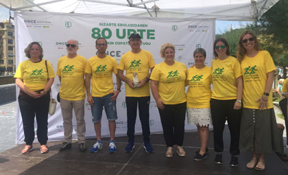 Foto de familia de la entrega del Cascabel de Oro en Donostia-San Sebastián