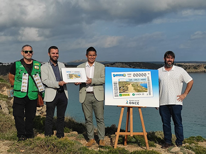Presentación del cupón de la ONCE dedicado al Camí de Cavalls