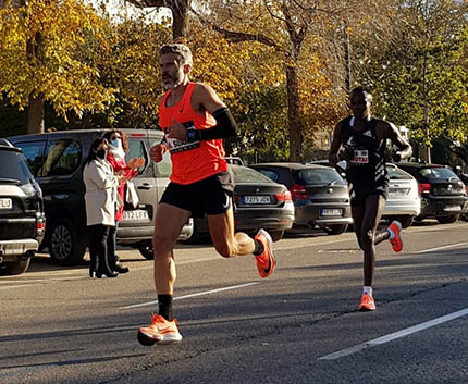 Alberto Suárez durante su participación en la Maratón de Valencia