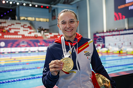 María Delgado con su medalla de oro