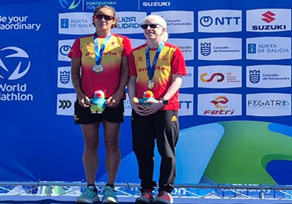Susana Rodríguez y Sara Pérez en el podio del mundial