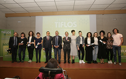 Foto de familia de la entrega de los 21 Premios Tiflos de Periodismo de la ONCE 