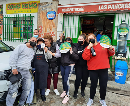 Celebración del Sueldazo que la ONCE ha dejado en Chiclana de la Frontera